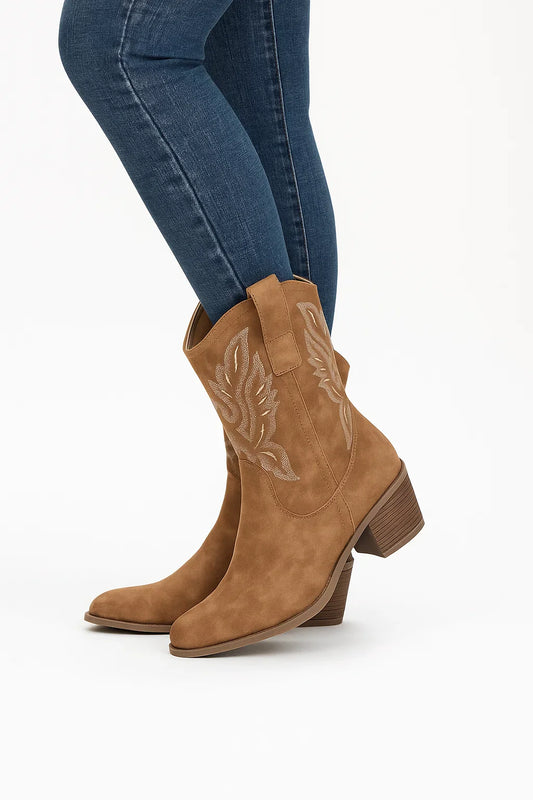 Women's Cowgirl Boots Leather Western Style with Heel