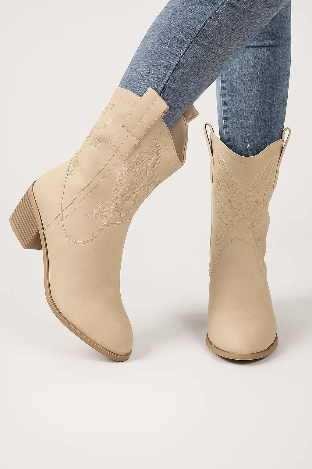 Women's Cowgirl Boots Leather Western Style with Heel