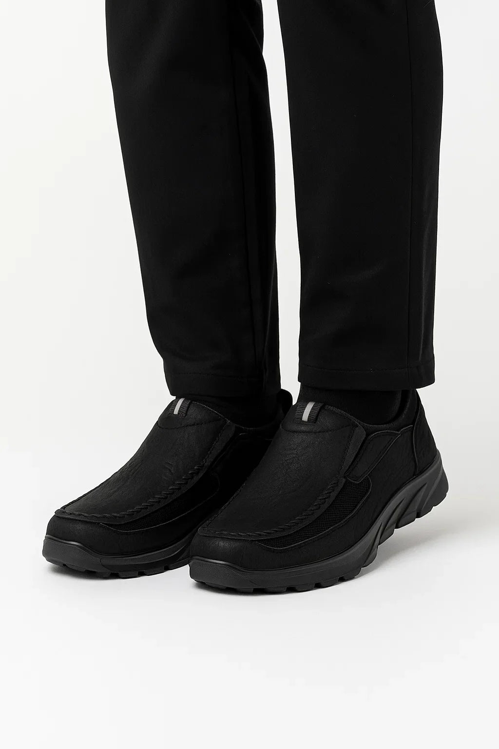 Men's Loafers Breathable Comfortable Flat Casual Sneakers